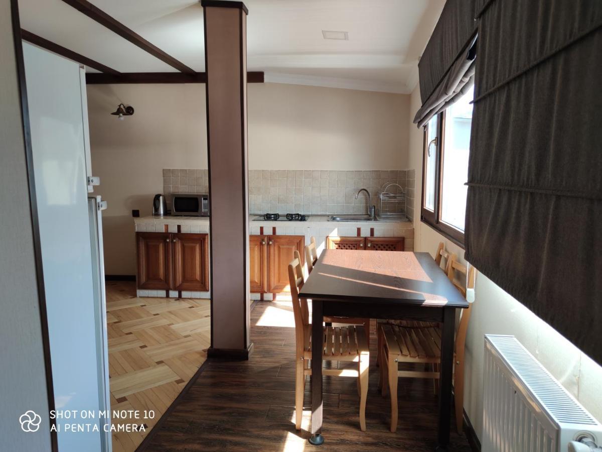 Hotel Borjomi Sichi Esterno foto