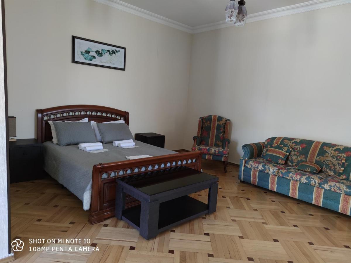 Hotel Borjomi Sichi Esterno foto