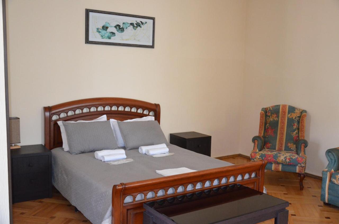 Hotel Borjomi Sichi Esterno foto