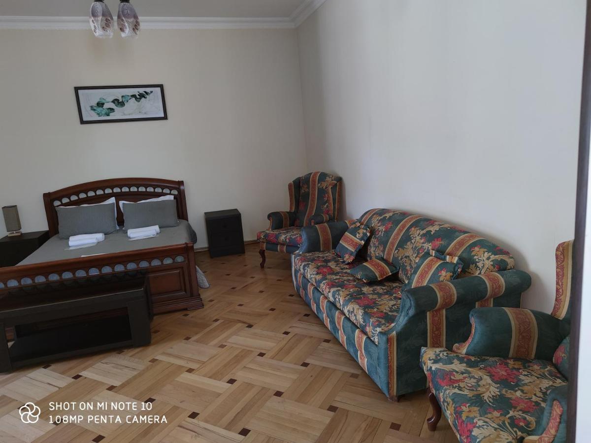 Hotel Borjomi Sichi Esterno foto